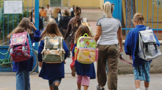 studenti scuola elementare