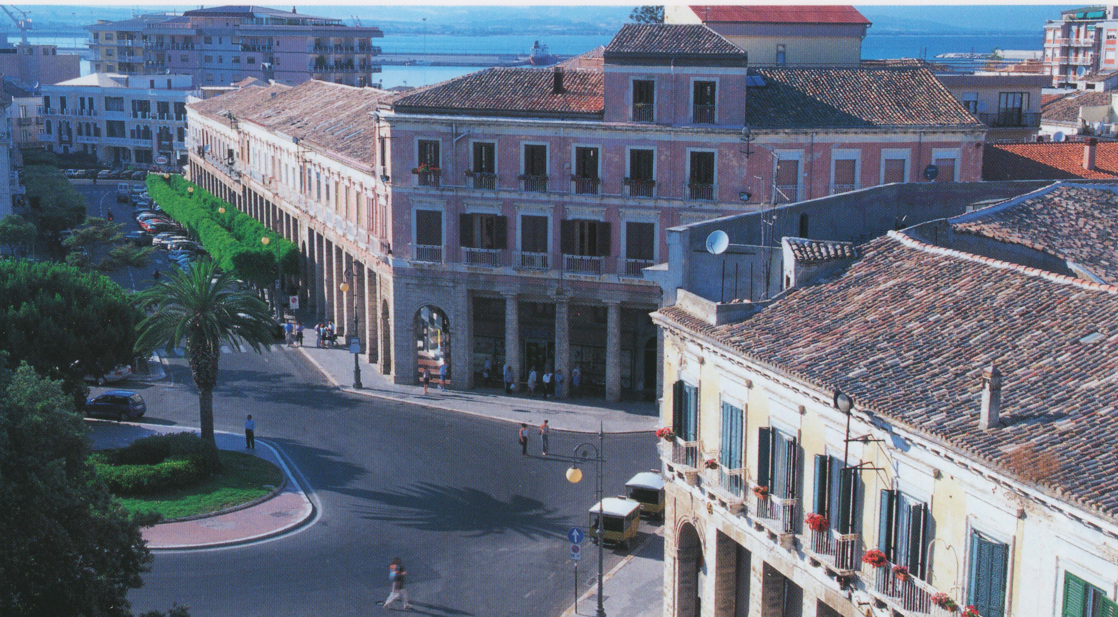 Crotone piazza