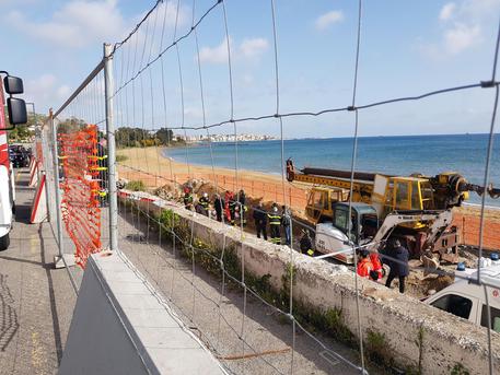 Incidenti lavoro: crolla muro, morti due operai