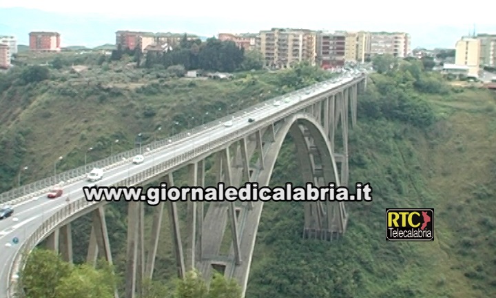 FOTO PONTE CATANZARO RTC-GDC0