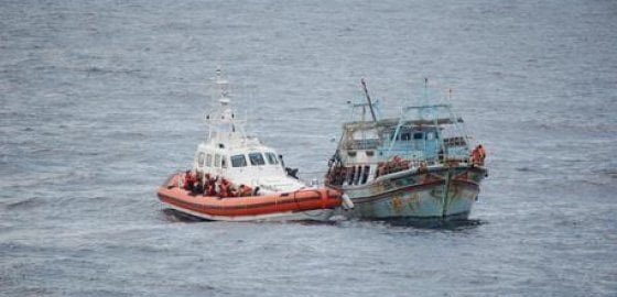 sbarco migranti roccella