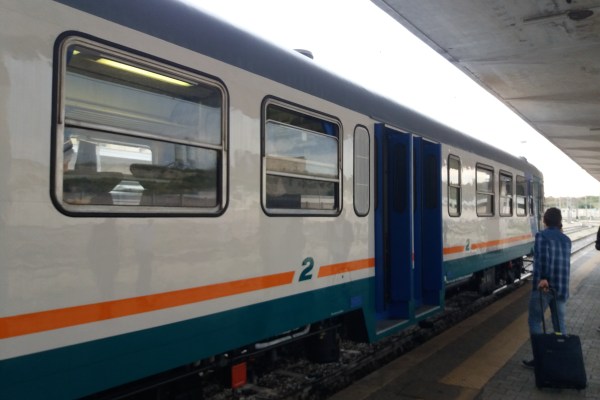 FOTO TRENO