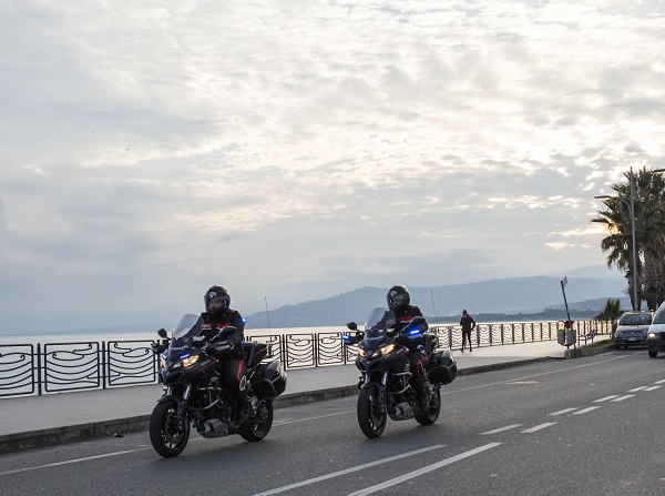 carabinieri motociclisti lungomare lido catanzaro