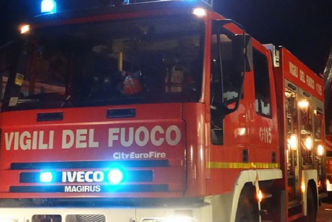 vigili-del-fuoco-notte