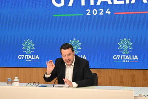 Salvini - conferenza stampa dopo il Cdm